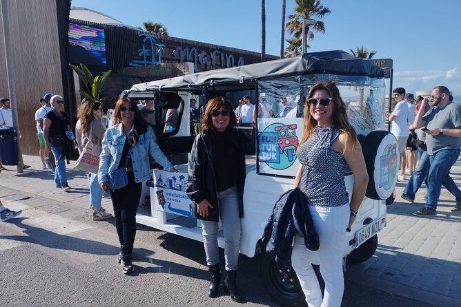 Private Tour with Tuktuk in Valencia - Valencia Cathedral and the Holy Chalice