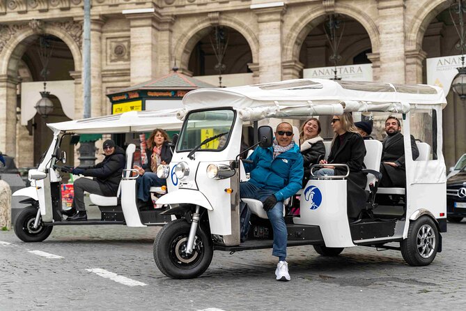 Private Tuk Tuk Tour in Rome - A fast, private introduction to Rome