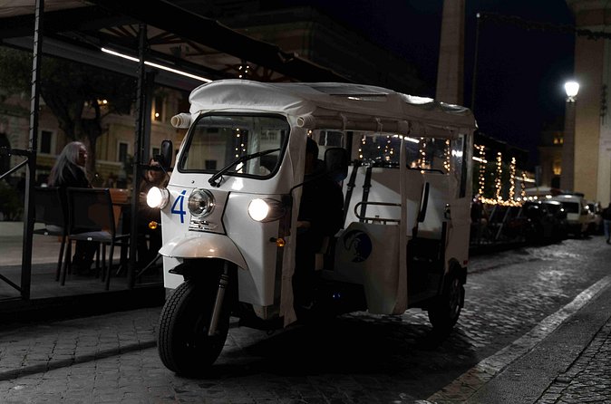 Private Tuk Tuk Tour in Rome - Trevi Fountain and Piazza di Spagna