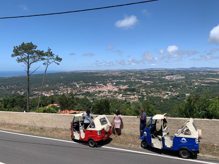 Private Tuk Tuk Tour in Sintra and Coast - Sintra Palace and the old royal center