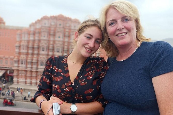 Private Tuk-Tuk Tour of Jaipur with Guide - Jal Mahal, a 15-minute lake stop