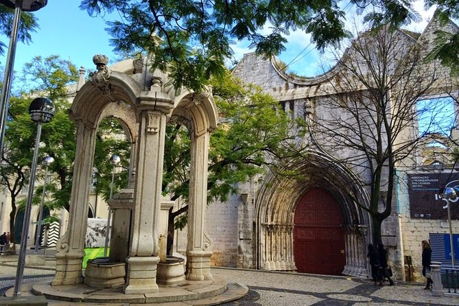Private Tuk Tuk Tour through Bairro Alto and Chiado - São Roque and the church stories