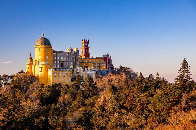 Private Tuk Tuk Tour through Serra de Sintra - Sintra Municipality and two very different neighborhoods
