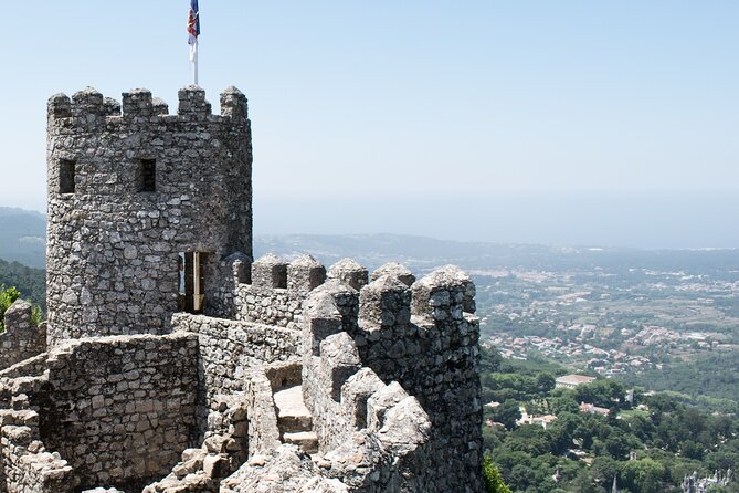 Private Tuk Tuk Tour through Serra de Sintra - Fonte Mourisca and the town’s decorative water