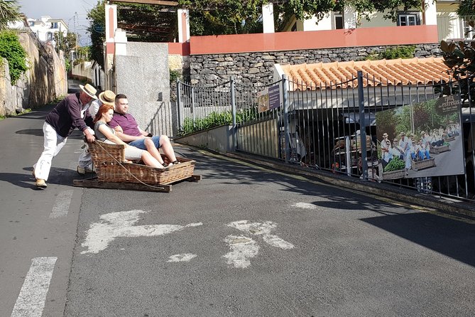 Private Tuk Tuk Tour to Old Town + Monte in Funchal - Why this pairing works so well in Funchal