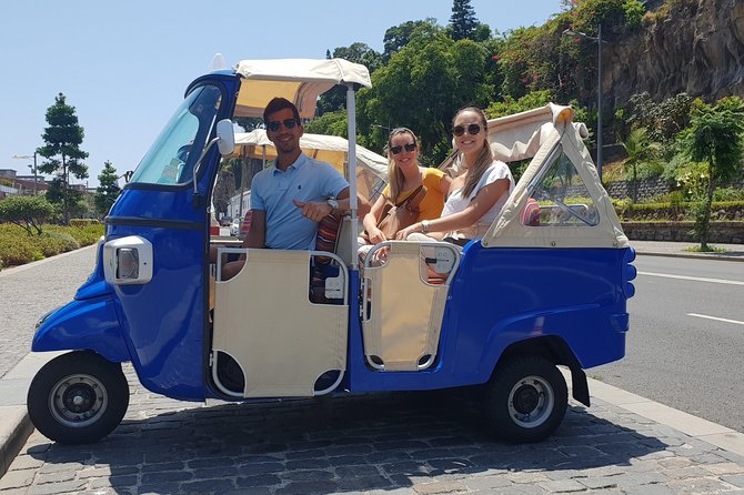Private Tuk Tuk Tour to Old Town + Monte in Funchal - Optional stops that can change the length