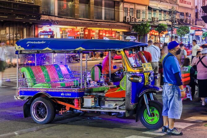 Private Tuktuk Authentic Food Tour (Chinatown-Flower Market) - Old Bangkok from the tuk tuk seat