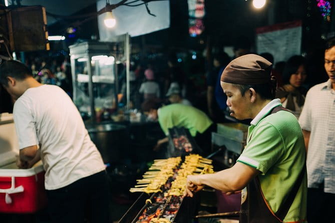 Private Tuktuk Authentic Food Tour (Chinatown-Flower Market) - Who will enjoy this Bangkok night out?