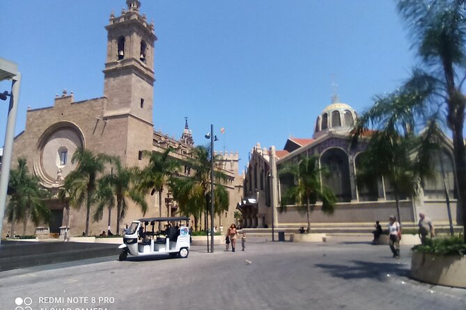 Private TukTuk Tour 2 Hours of Valencia - Palacio del Marqués de Dos Aguas
