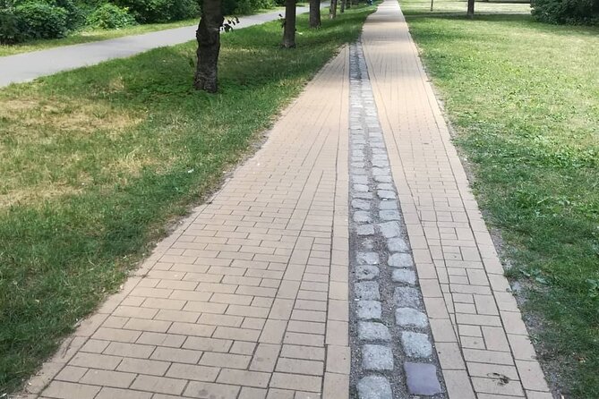 Private Up to 12 Guests-ONE RICKSHAW, E-Bikes, E-Scooters - The Reichstag and government district