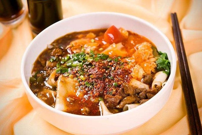 Private Xi'an Foodie Tour by Tuktuk - Key points at a glance