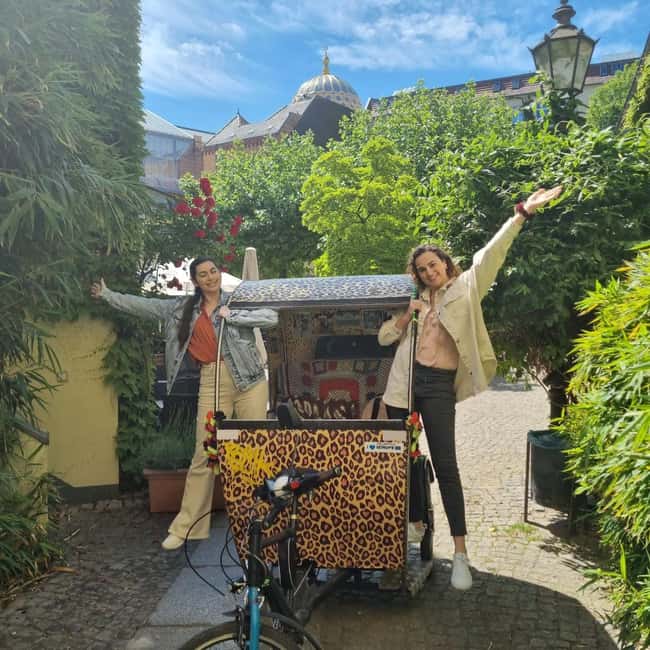 Rickshaw day trip Adventure full of culture and fun! with hotel pickup - The Wall, Kreuzberg, and Berlin’s creative side