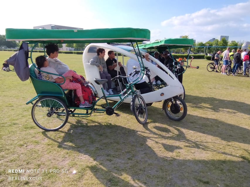 Rickshaw for 2 and Driver-Shared Guide (Combo Vehicle Group) - Museum Island, the cathedral, and Unter den Linden