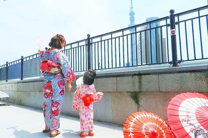 Ride a rickshaw wearing a kimono in Asakusa! Enjoy authentic traditional culture! - Hair styling and the finished look