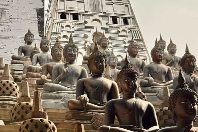Ride and Explore Colombo and Food By Tuk Tuk Tour All Inclusive - Pettah, the Red Mosque, and Old Town Hall