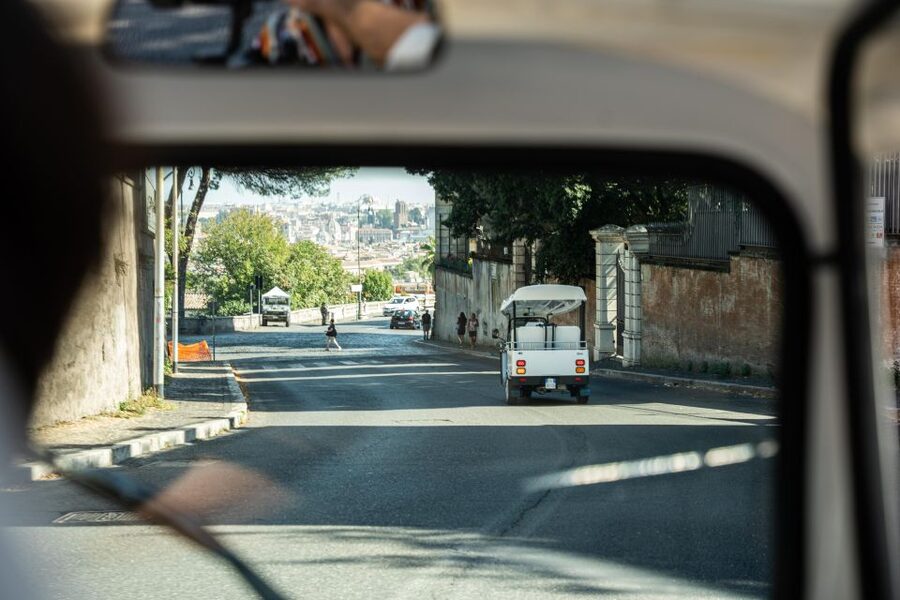 Rome: 2-Hour Vip Tuk-tuk tour with Hotel Pickup and Prosecco - Baths of Caracalla: ruins with room to breathe