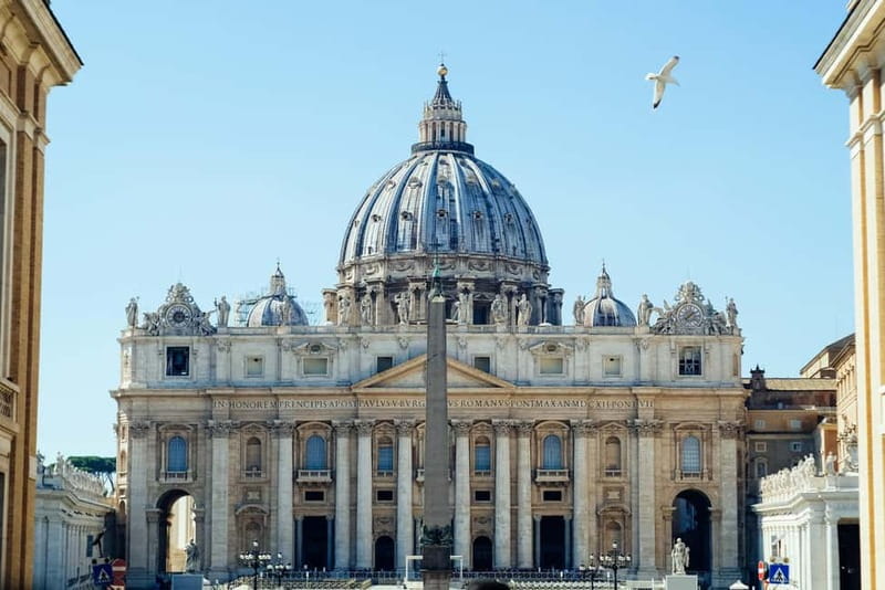 Rome: City Center Private Tour With Tuk-Tuk - Why a tuk-tuk works so well in central Rome