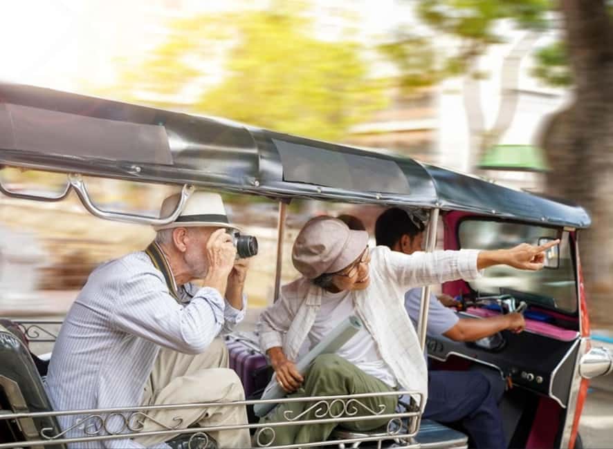 Rome City Sightseeing by Golf Cart Or Tuk Tuk (Private) - What this private Rome tuk tuk tour really offers