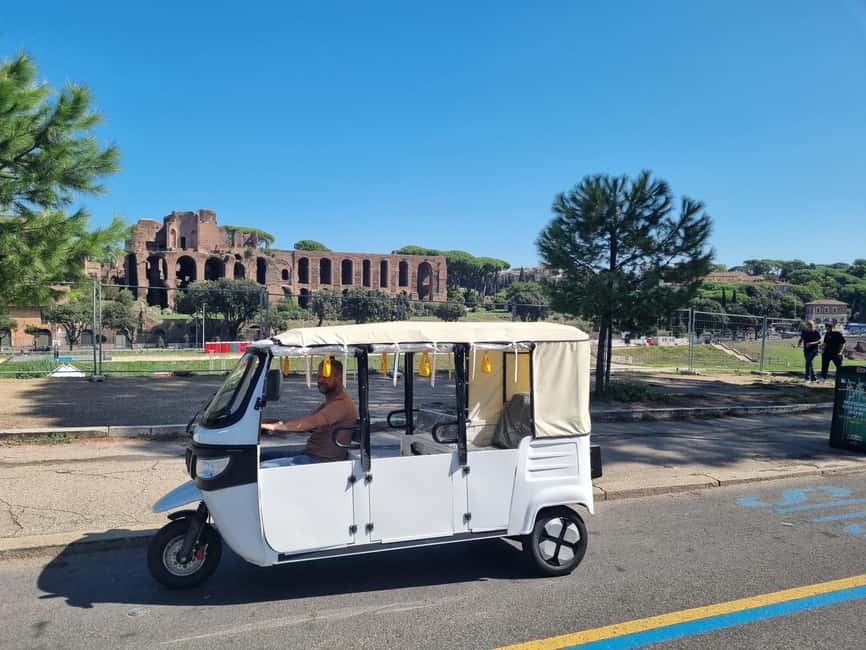 Rome: Electric Tuk-Tuk photo experience with driver - Key points to know before booking