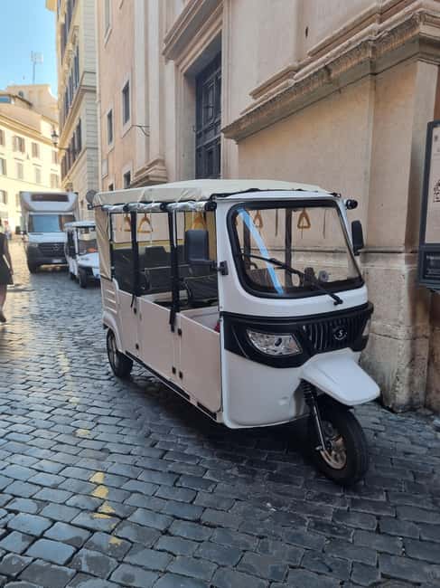 Rome: Electric Tuk-Tuk photo experience with driver - What the 2.5-hour Rome ride is really like