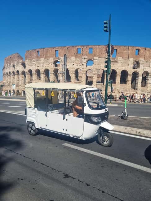Rome: Electric Tuk-Tuk photo experience with driver - Colosseum views without a full monument visit