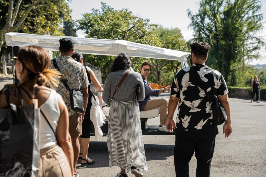 Rome: Private Tuk Tuk Tour with Hotel Pickup and Prosecco - Janiculum Hill and the Prosecco pause