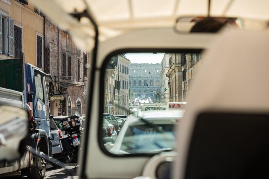 Rome: Private Tuk Tuk Tour with Hotel Pickup and Prosecco - Hotel pickup makes the morning easier