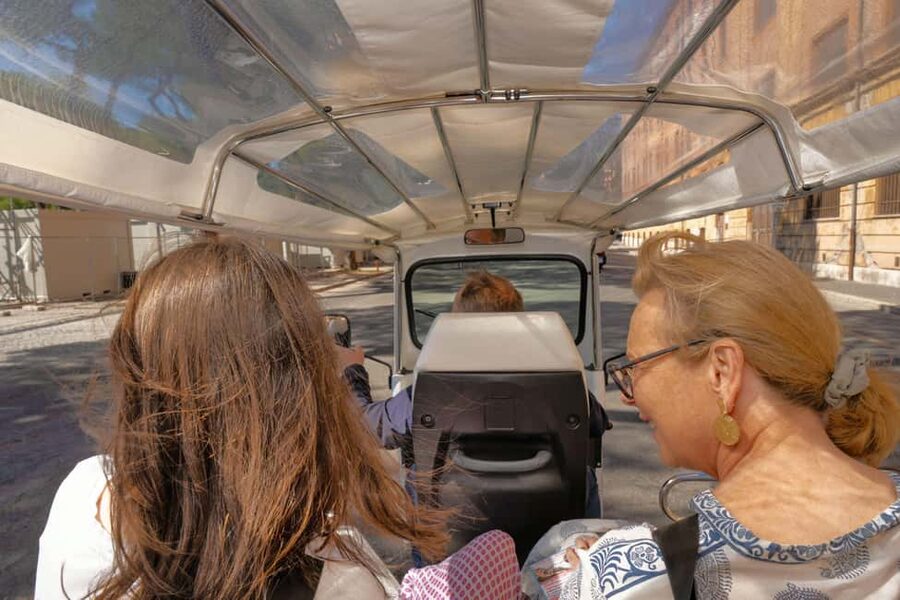 Rome: Tuk-Tuk Guided Tour in Rome City Center - Key points to know before booking