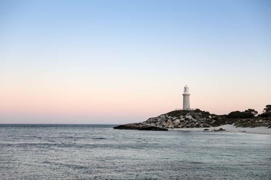 Rottnest Island - E-Rickshaw Tour with private guide - Geordie Bay and the value of a photo stop