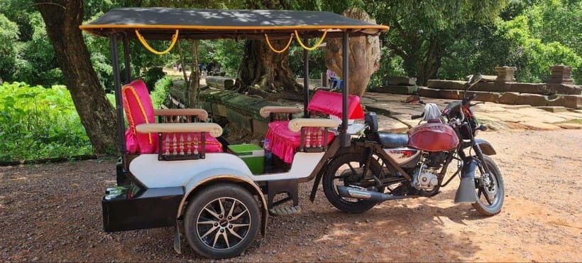 Siem Reap: Angkor Temples Tour by a Private Tuk Tuk - Lunch in the middle of a temple day