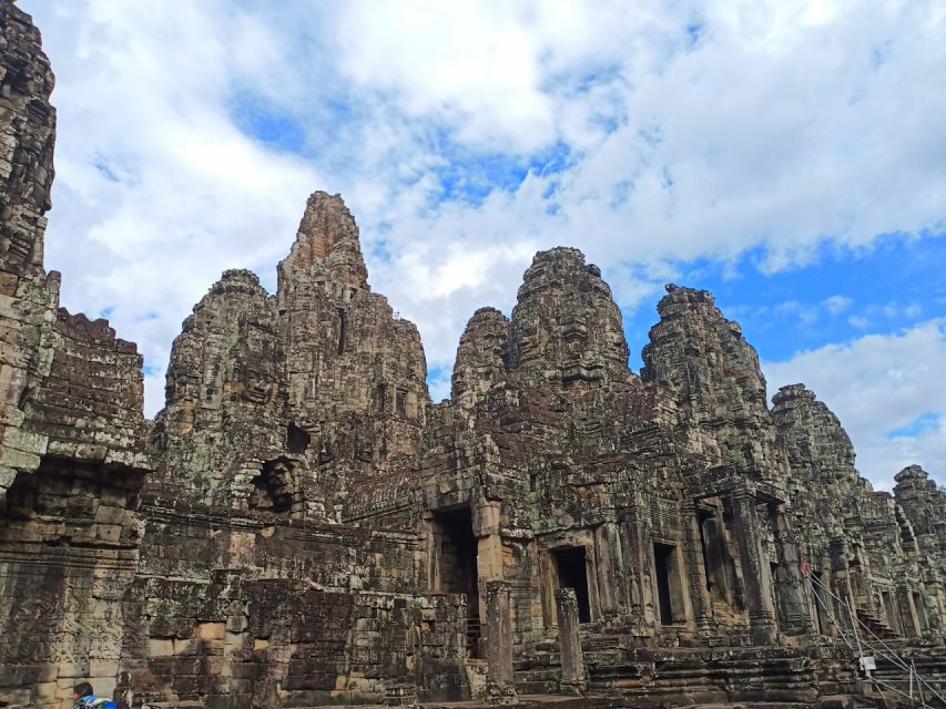 Siem Reap: Angkor Wat Private Tour by Tuk-Tuk - Ta Keo, the unfinished stone mountain