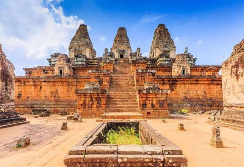 Siem Reap: Full-Day Tuk-Tuk Tour of Angkor Wat Temples - Banteay Kdei offers a quieter change of pace
