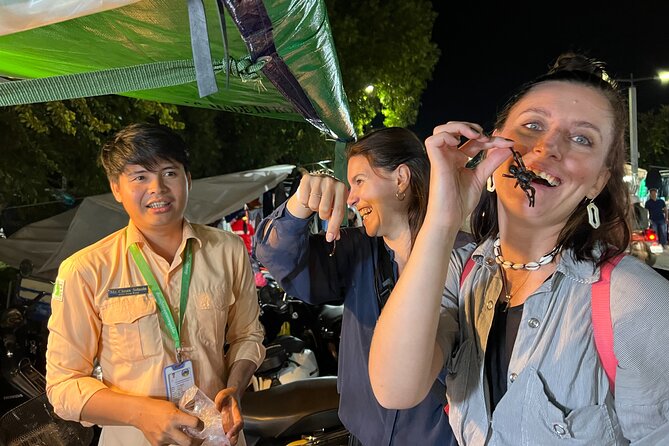 Siem Reap: Local Street Food Experience by Tuk-Tuk - Made Cambodia Market adds a quieter break