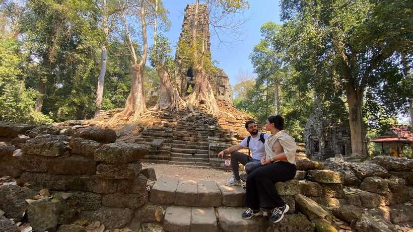 Siem Reap: Personalized Angkor Wat Sunrise/Set by TukTuk/Car - Choose Three Hours or Eight