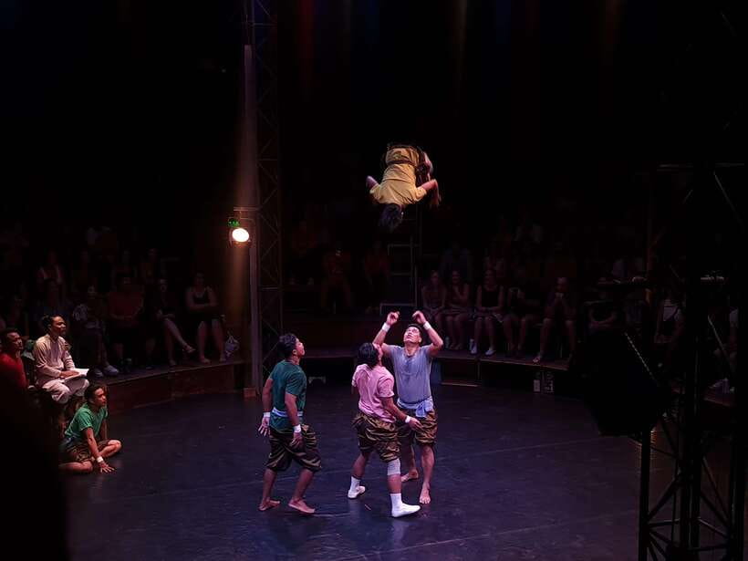 Siem Reap: Phare Circus Ticket with Tuk Tuk Transfer - The tuk tuk ride to the circus