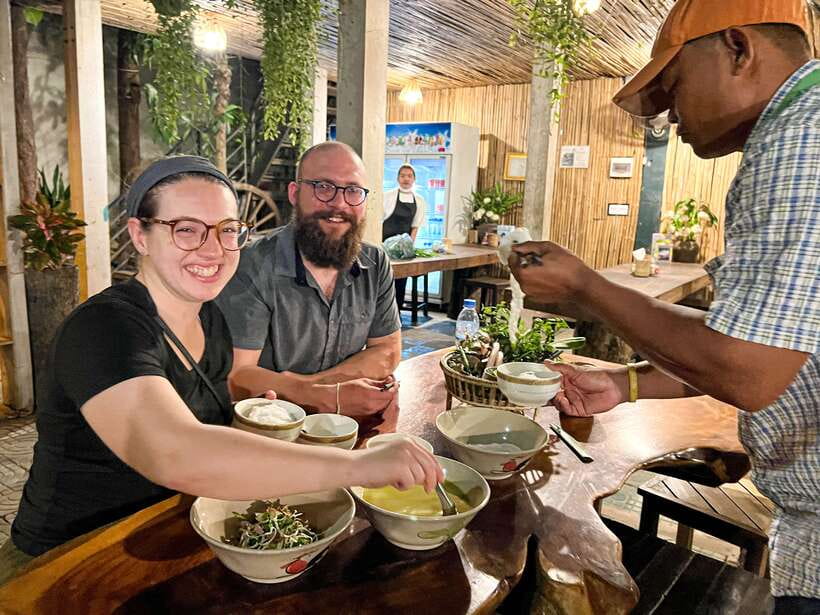 Siem Reap: Street Food Experience by Tuk-Tuk - Phum Num Banh Chok and the taste of Khmer noodles