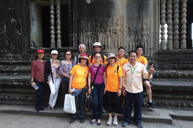 Siem Reap Temple Tuktuk Tour: Explore Angkor Wat and beyond. - Timing, comfort, and who should book