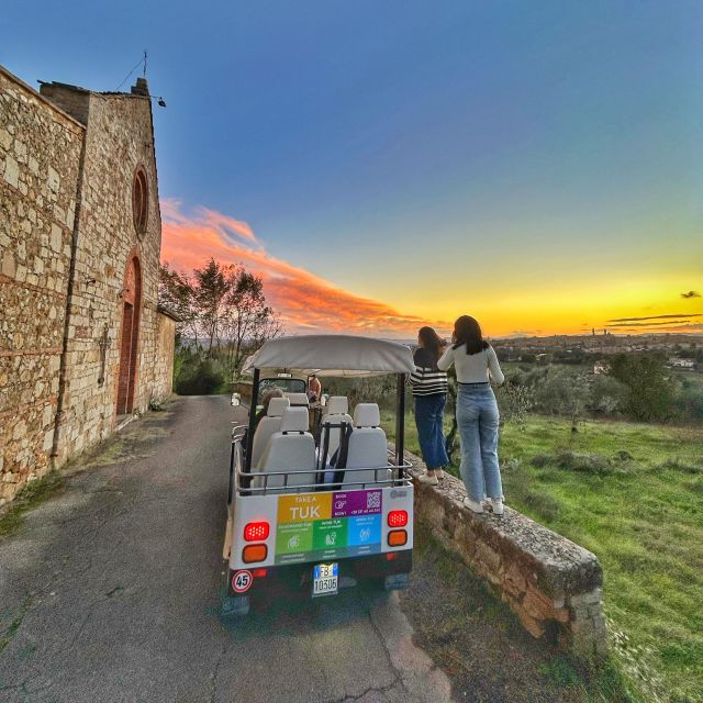 Siena: Tuk Tuk Tour with Wine Tasting - A Small Winery and a 90-Minute Tasting