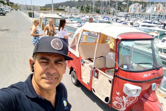 Sigtseeing in a Tuk Tuk ,Unique Experience - Comfort, Clothing, and Weather