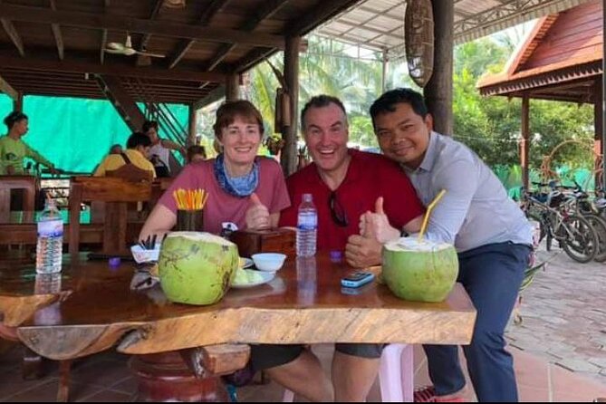 Silk Island Tuk Tuk Tour - A pagoda, village, and local market
