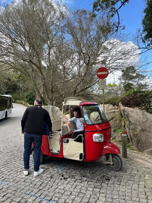 Sintra: 2-Hour Guided Tuk-Tuk Tour - Seteais Palace and Monserrate Palace