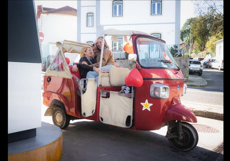 Sintra: Guided History & Highlights Tuk-Tuk Tour with Pastry - Sabuga Fountain and Sintra’s old water source