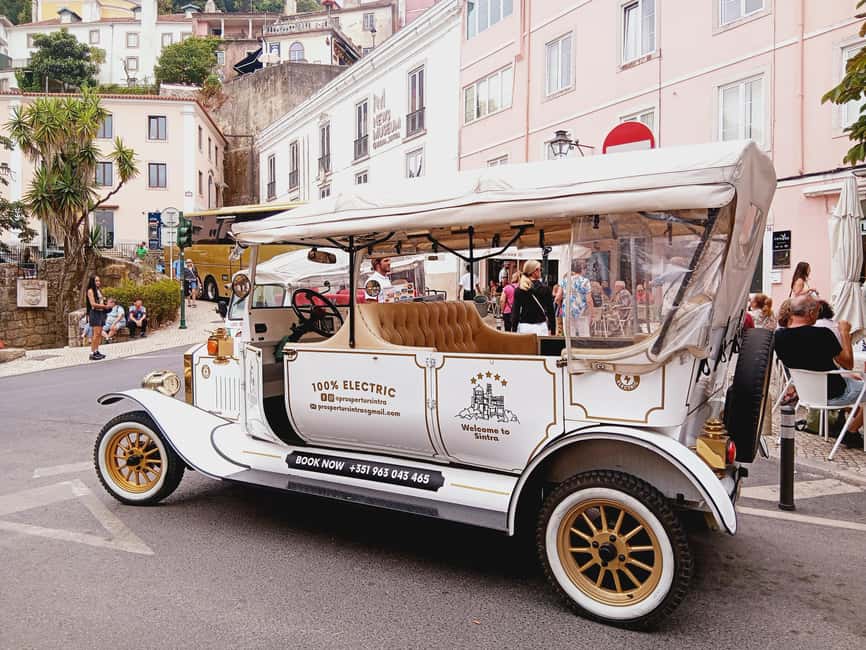 Sintra: Mountain tour by vintage TukTuk - What the guide adds to the ride