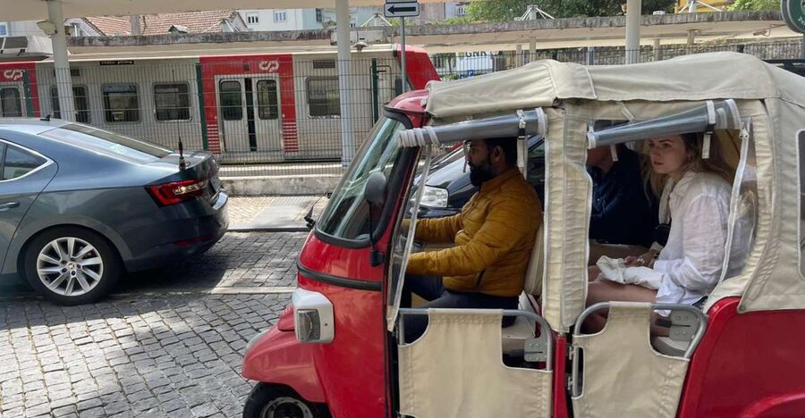 Sintra: -Sintra Sightseeing Tour With Tuk Tuk (1hr) - Key points to know before booking