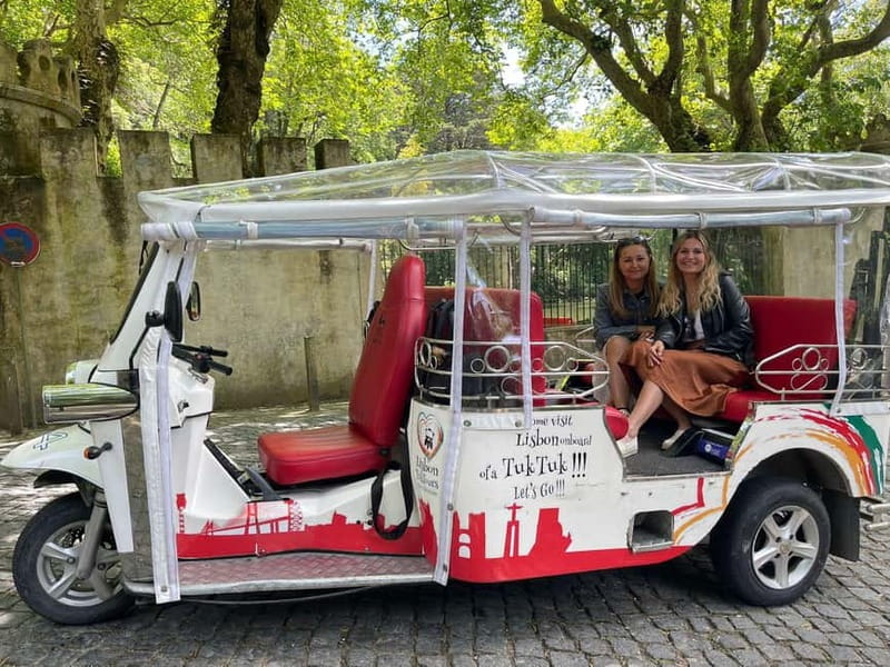 Sintra Tour: Palaces and Dream Landscapes in Tuk Tuk - Key points to know before booking