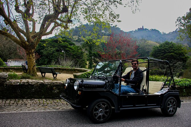Sintra Tuk Tuk (Electric) 4-5 hours tour - Sintra National Palace and the old fountain