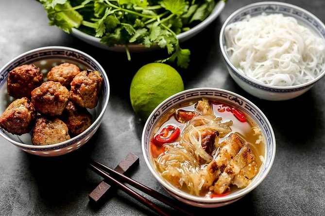 Small-Group Street Food Cyclo Tour of Hanoi Old Quarter - Practical details before you go