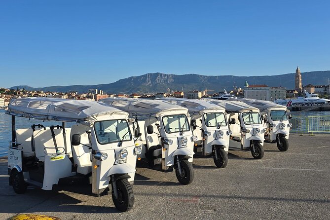 Split Eco Tuk Tuk City Tour - Bačvice Beach and the local game of picigin