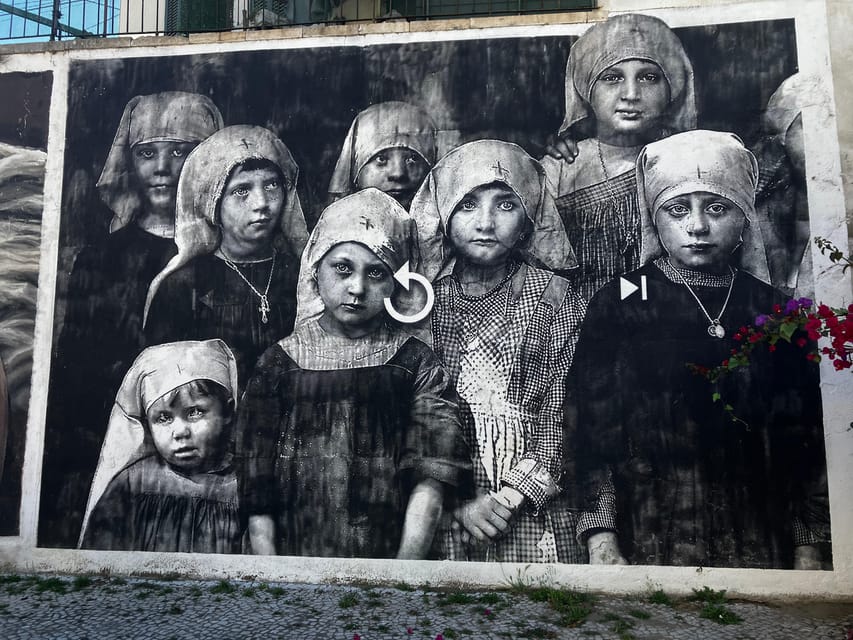 Street Art Lisbon: Tuk Tuk Tour - Key points to know before booking