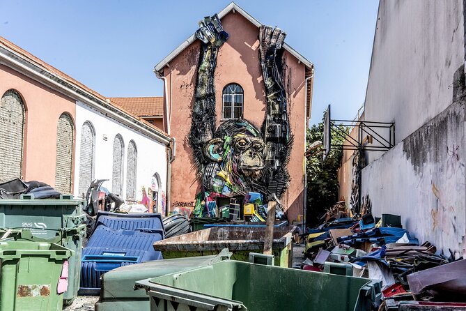 Street Art - Tuk Tuk Tour - A smart place for it in your Lisbon plans